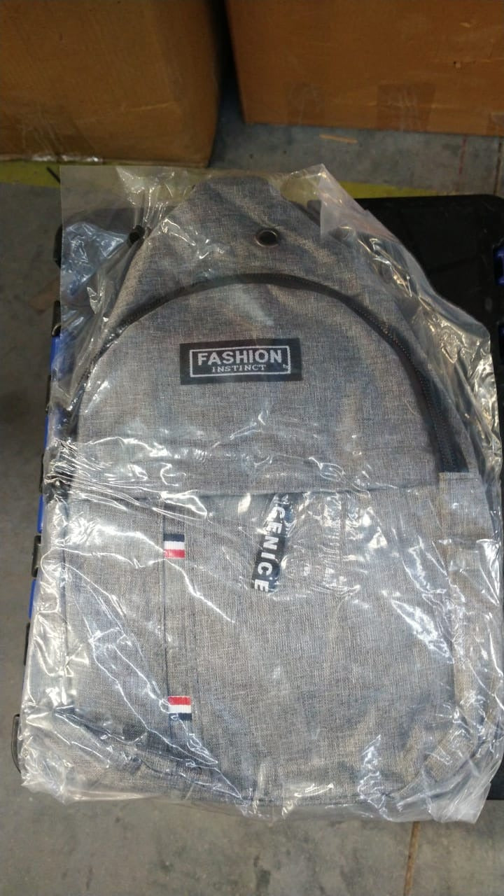 Waterproof Anti-Theft Crossbody Fanny Pack – (1 Pc, Black & Grey)