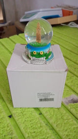Snow Globes Souvenirs